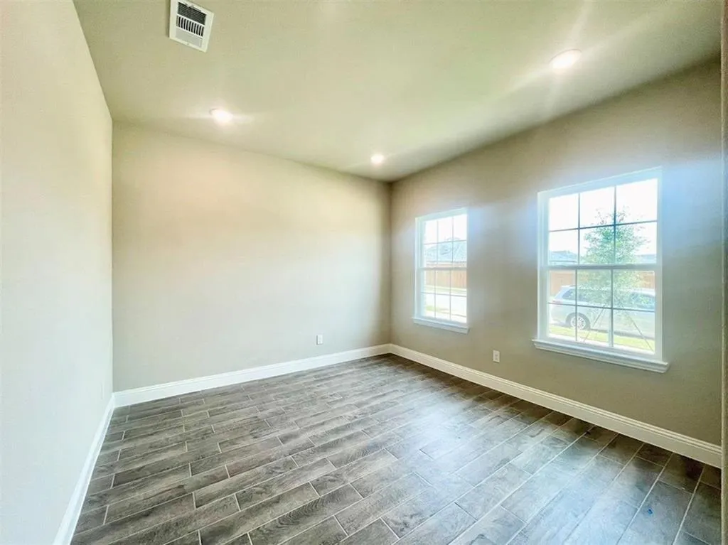 809 Tartane Drive