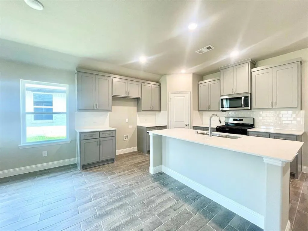 809 Tartane Drive