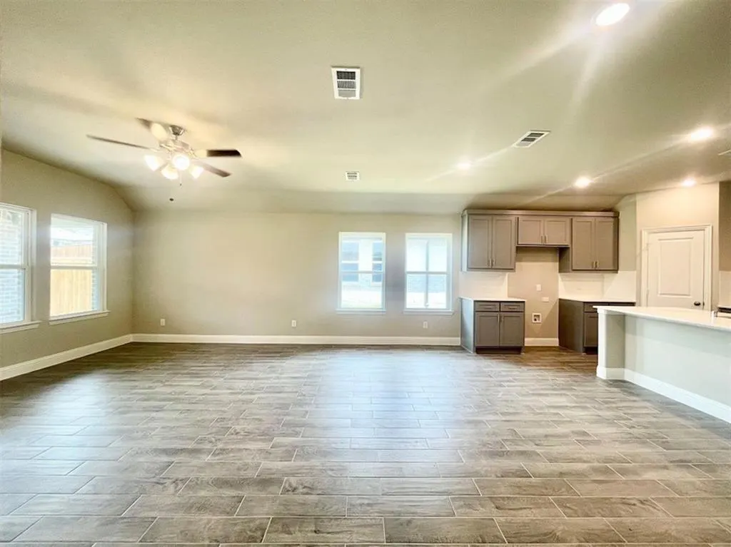 809 Tartane Drive