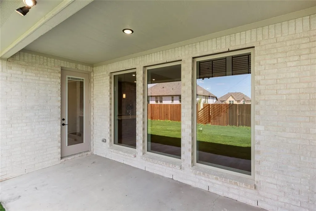 3316 Creek Meadow Drive