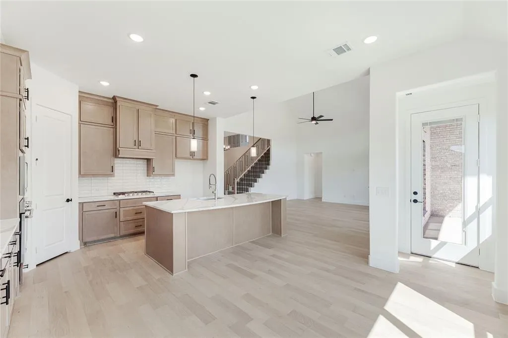 3325 Creek Meadow Drive