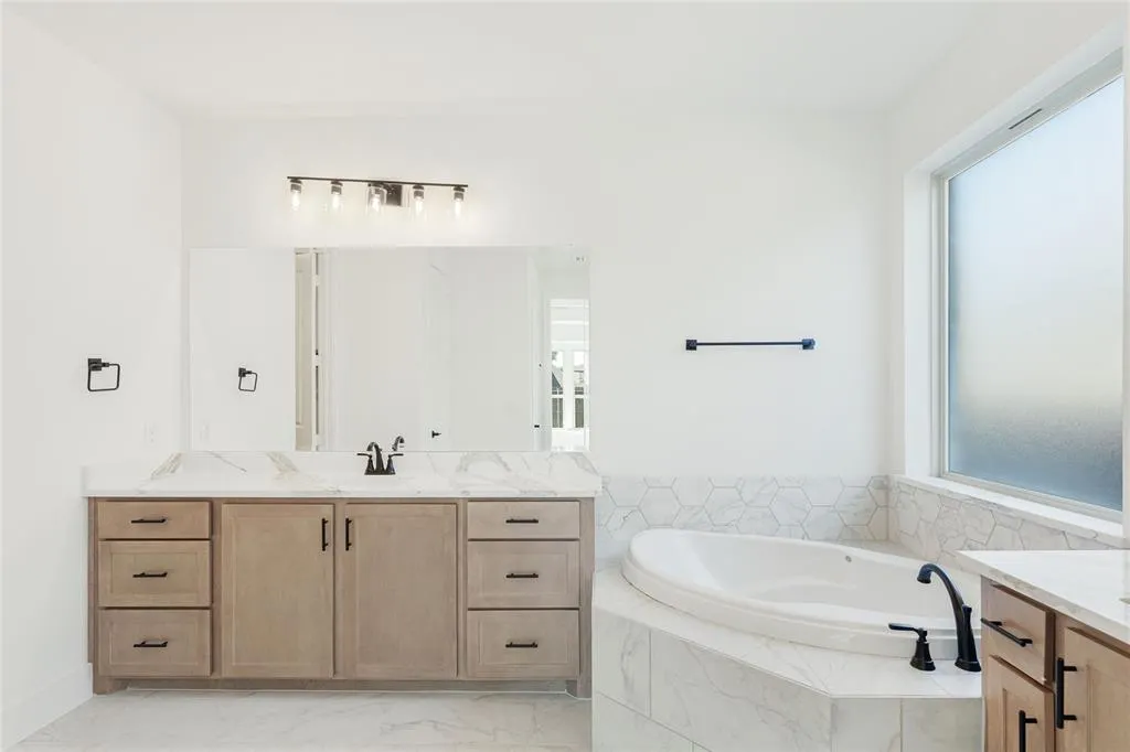 3325 Creek Meadow Drive
