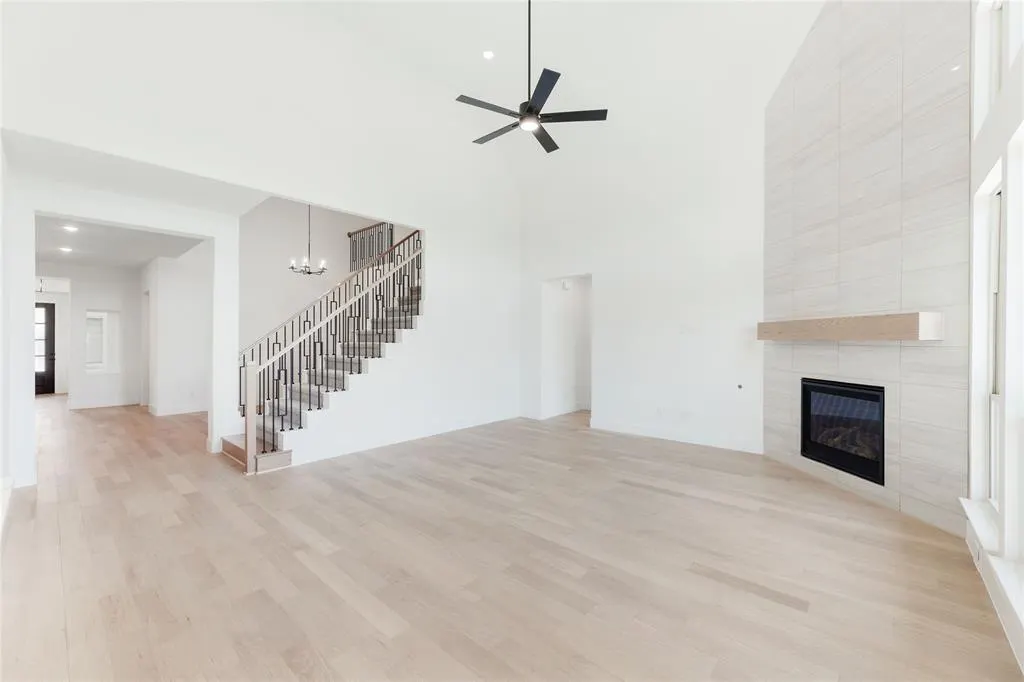 3325 Creek Meadow Drive