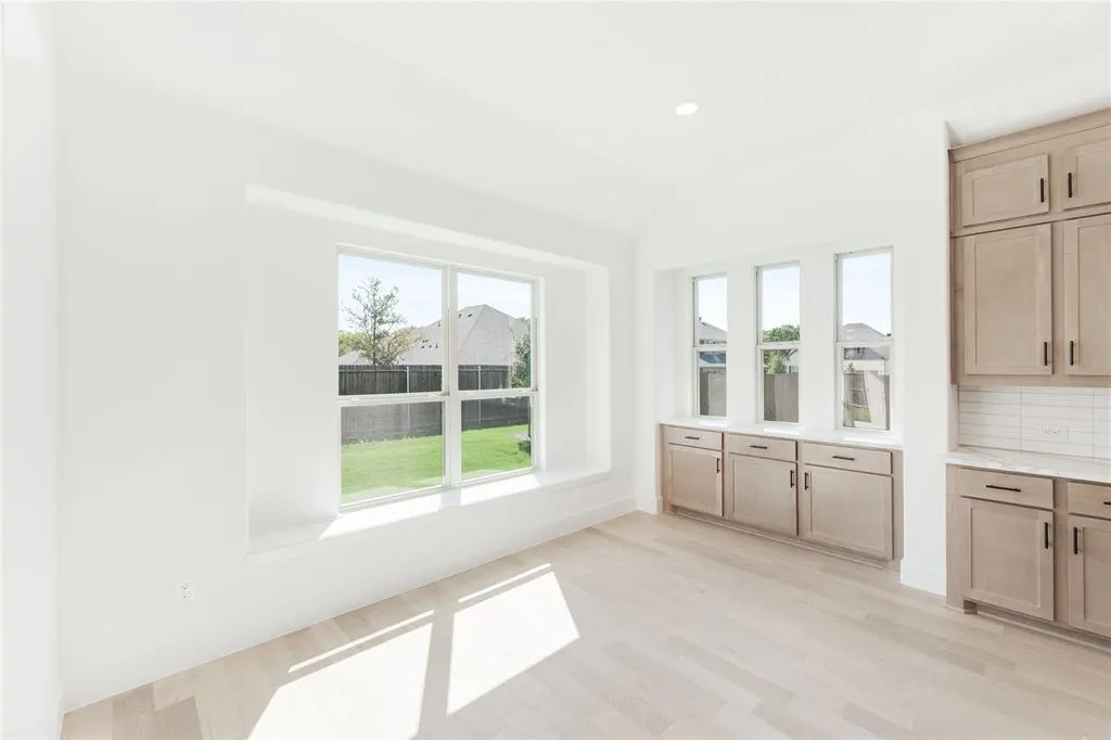 3325 Creek Meadow Drive