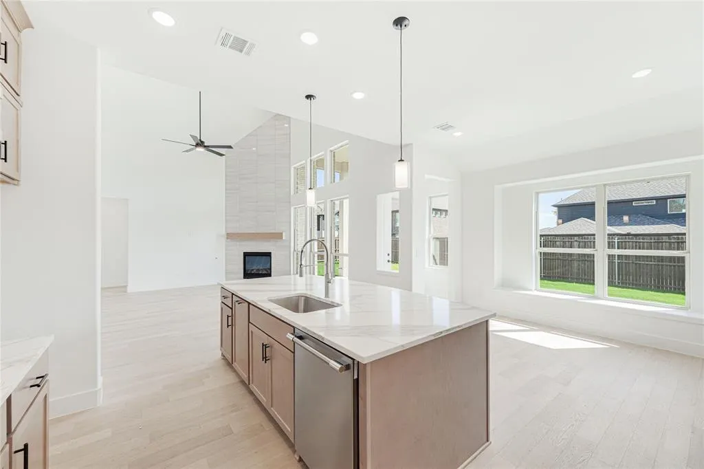 3325 Creek Meadow Drive