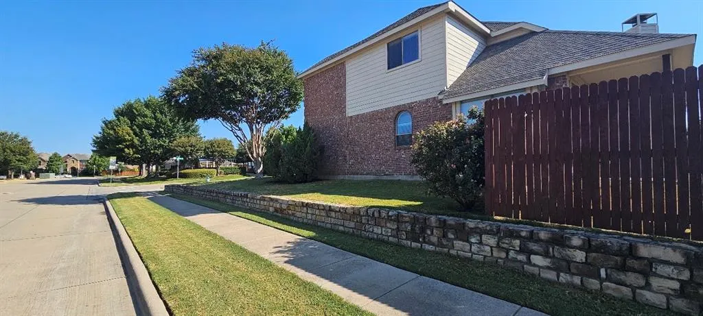 4517 Dartford Court
