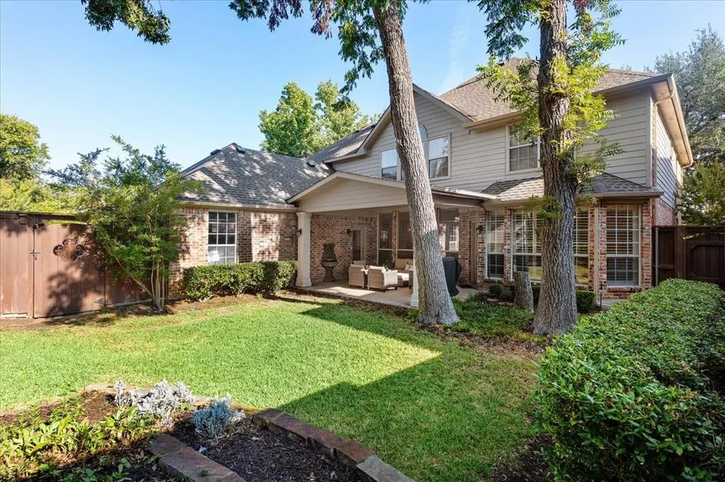 1405 Rollins Drive