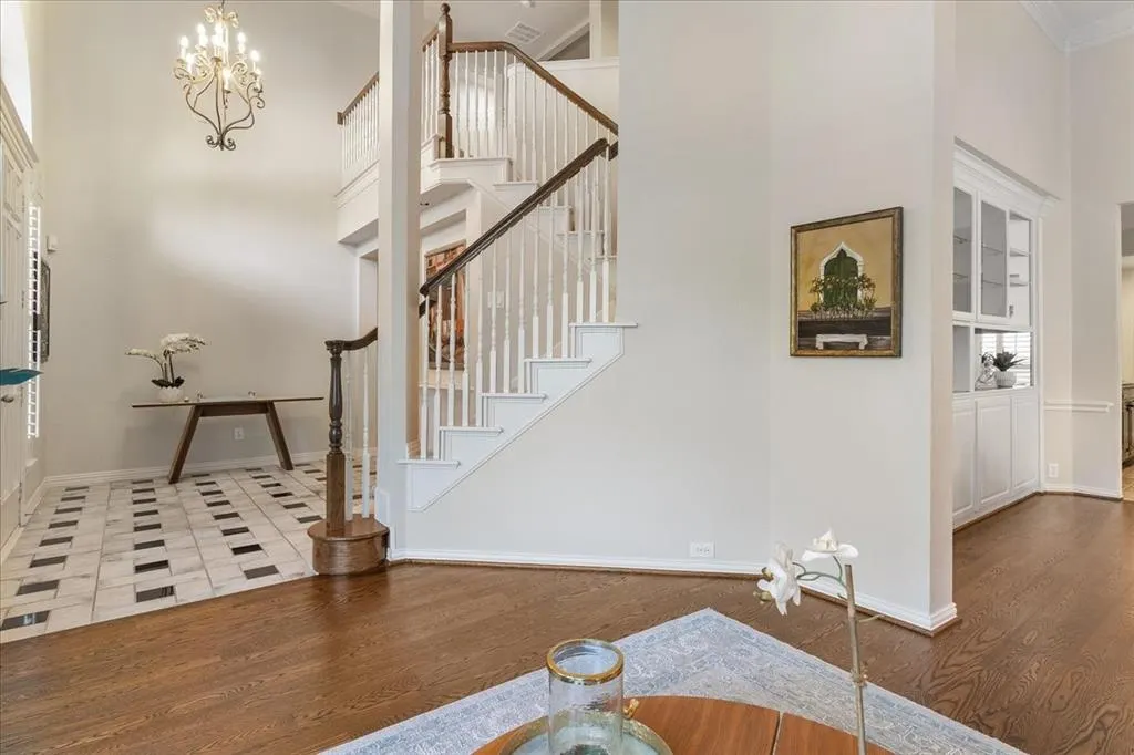 1405 Rollins Drive