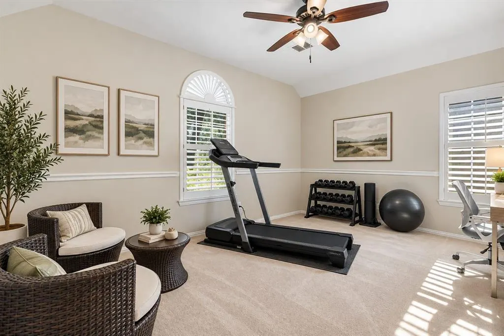 1405 Rollins Drive