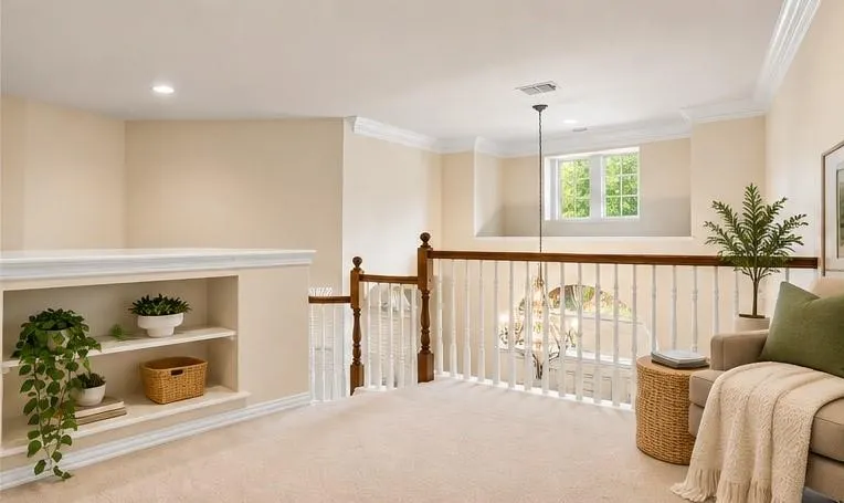 1405 Rollins Drive