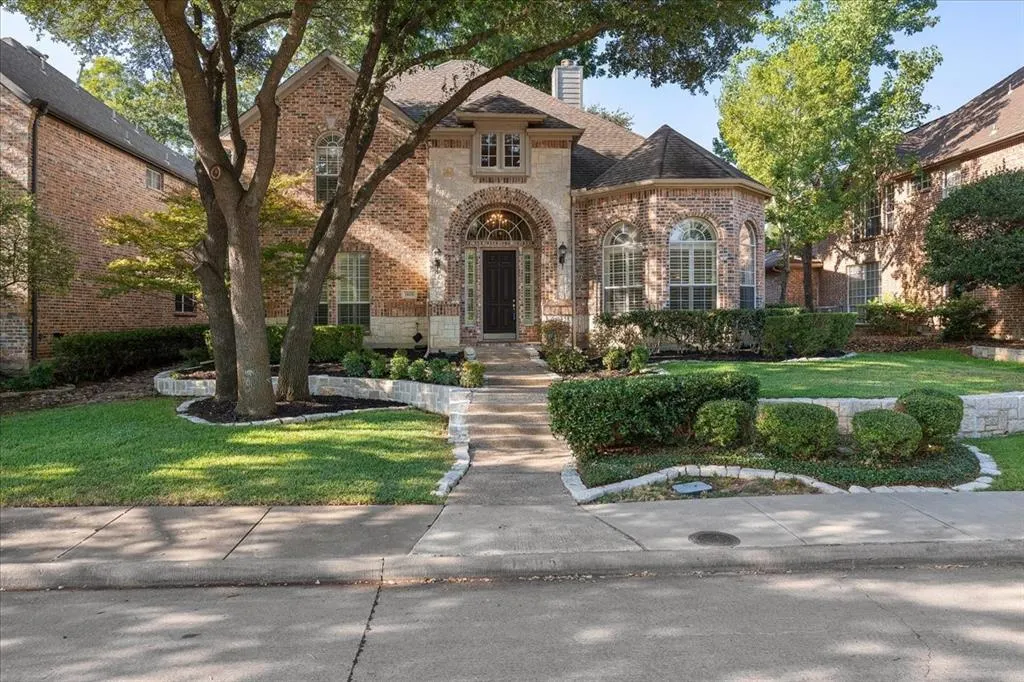 1405 Rollins Drive