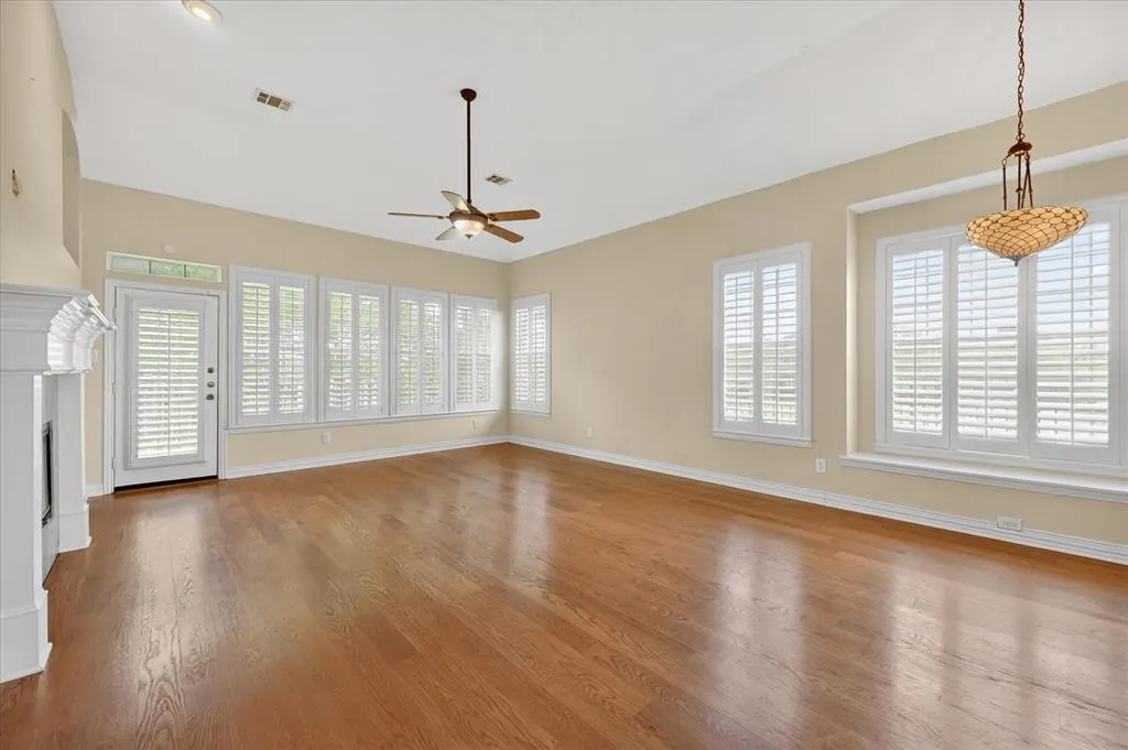 3500 Christopher Lane