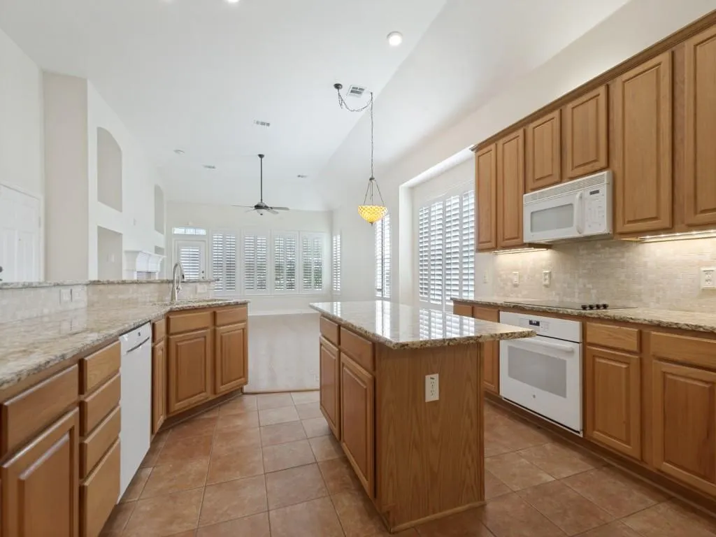 3500 Christopher Lane