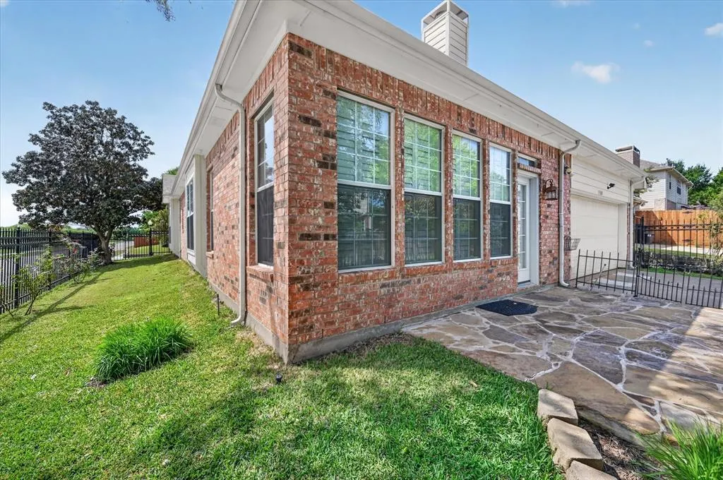 3500 Christopher Lane
