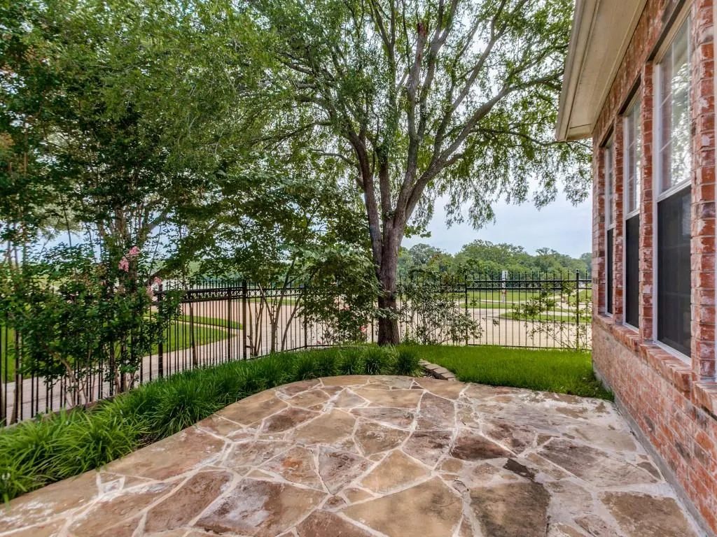3500 Christopher Lane