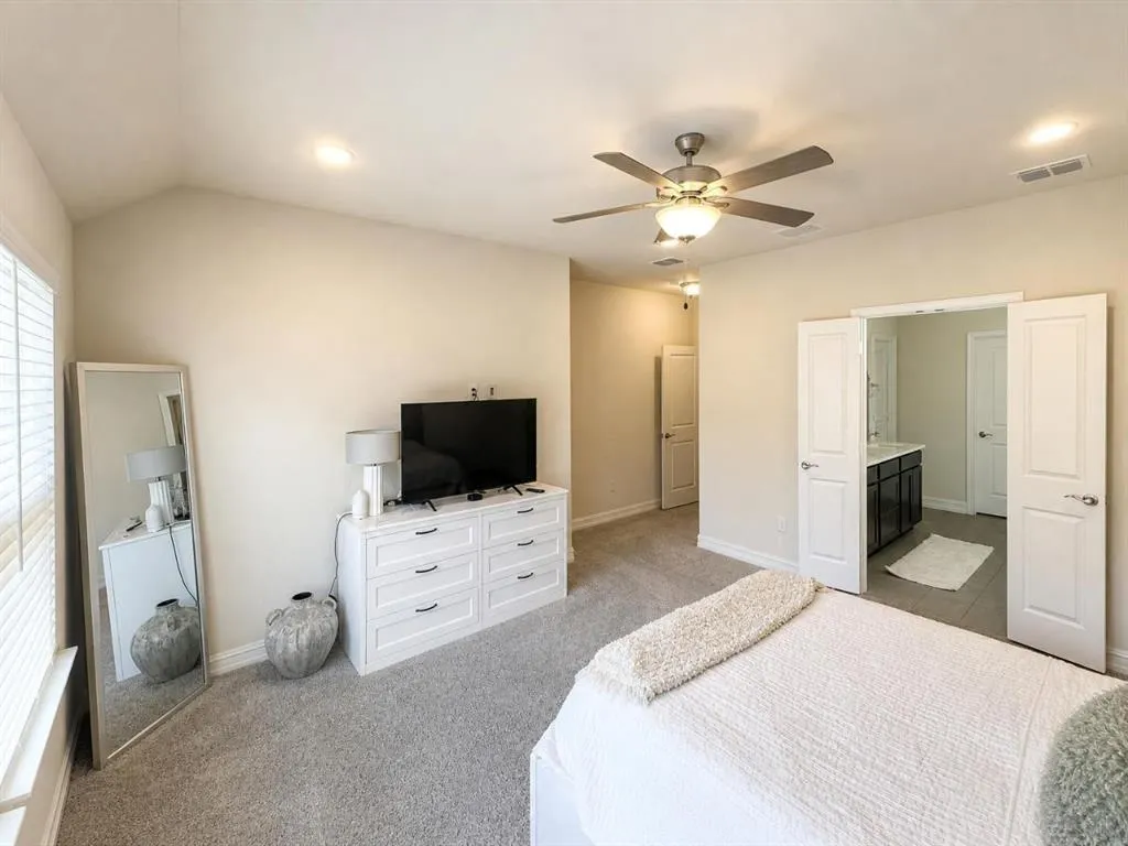 2812 Ranger Lane