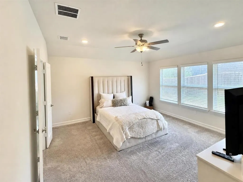 2812 Ranger Lane