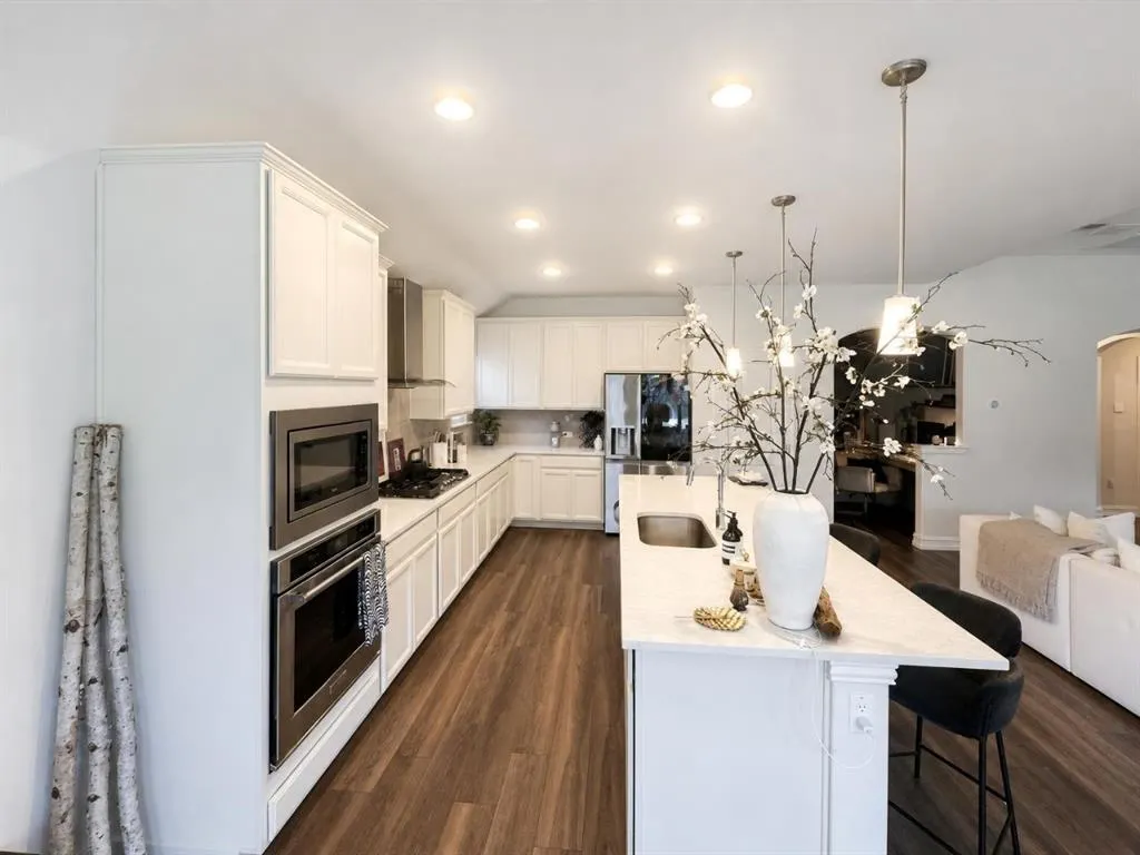 2812 Ranger Lane