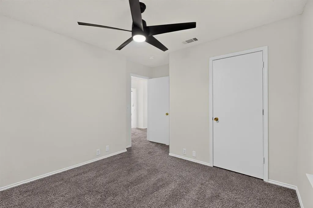2424 Tailburton Court