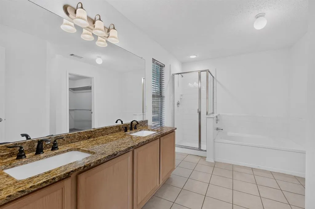 2424 Tailburton Court