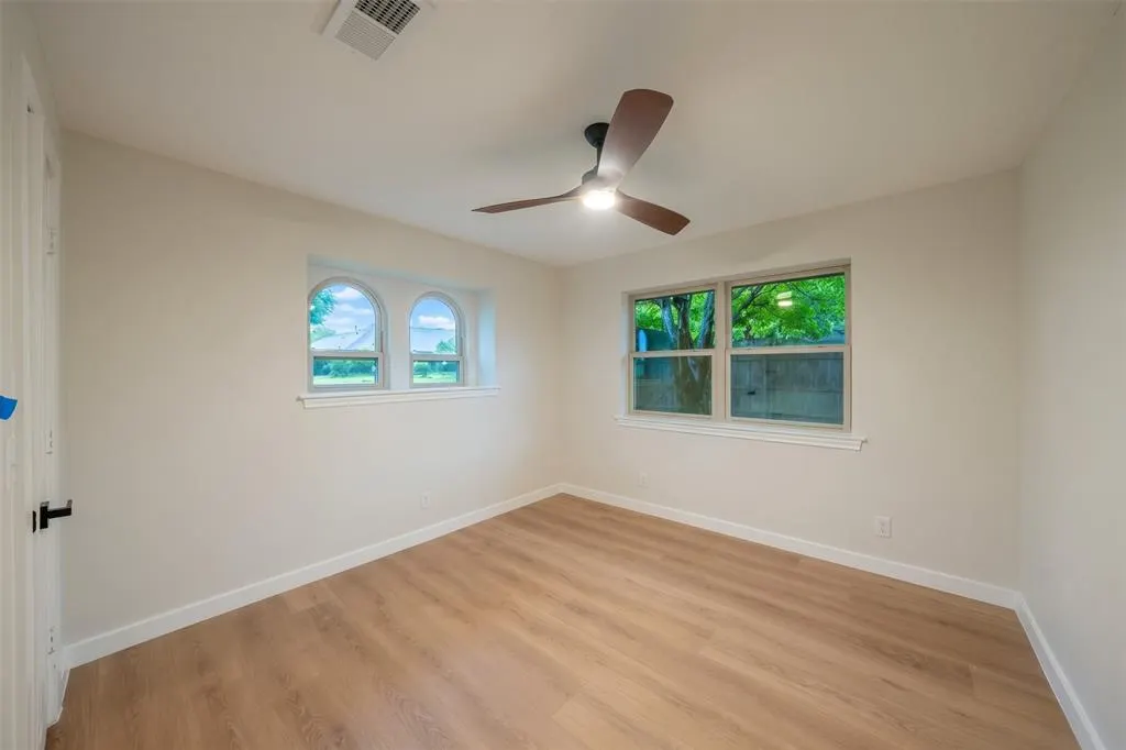 2701 Crow Valley Trail