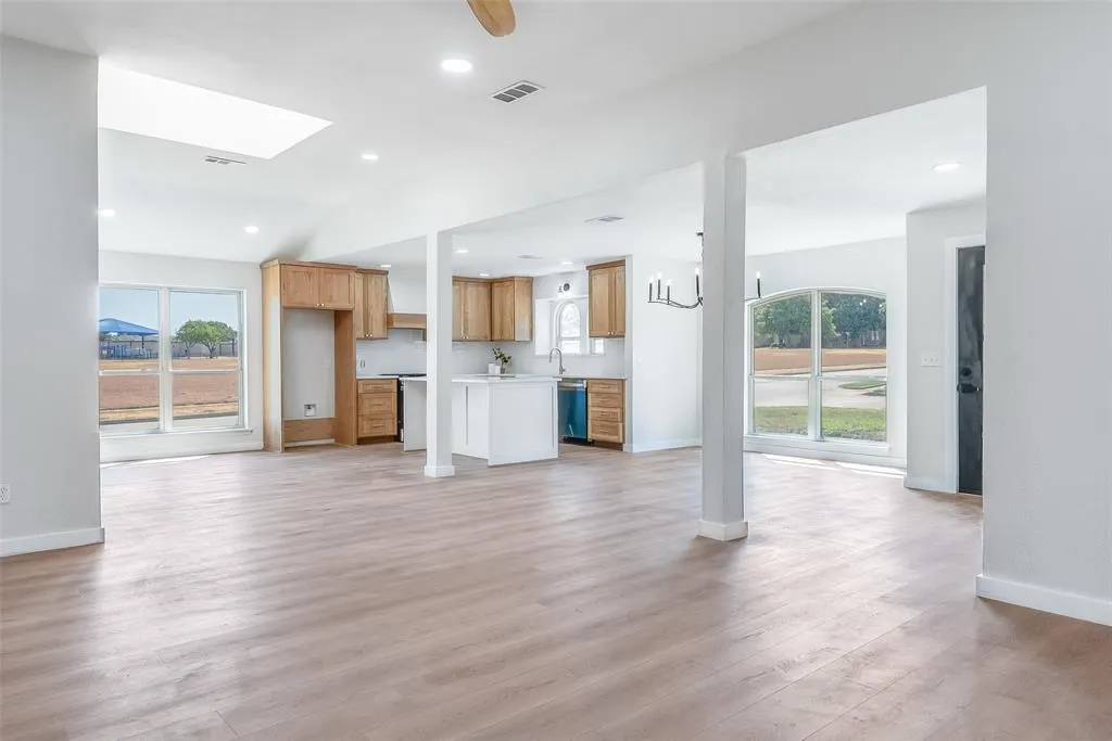 2701 Crow Valley Trail