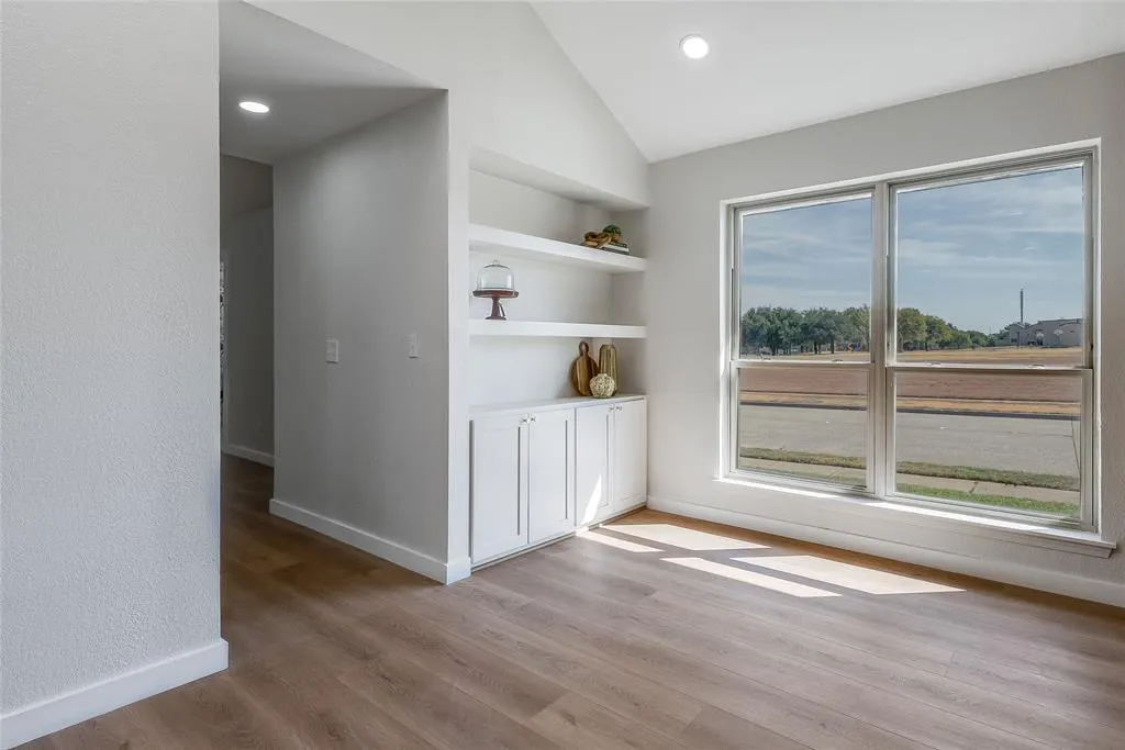 2701 Crow Valley Trail