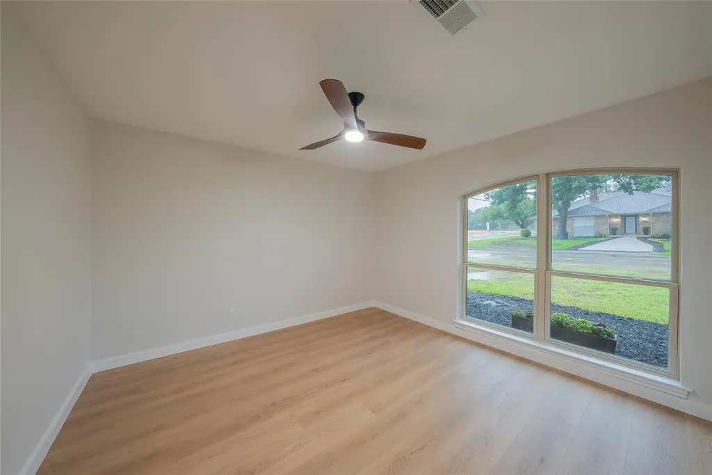 2701 Crow Valley Trail