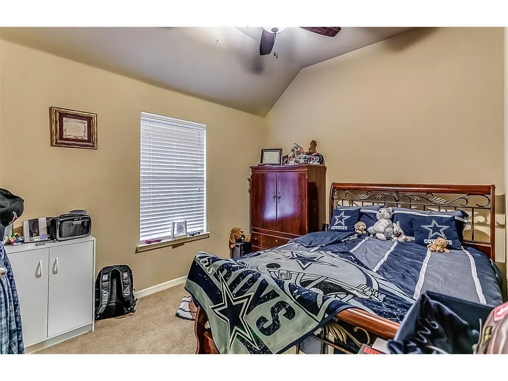 1505 Sparrow Lane
