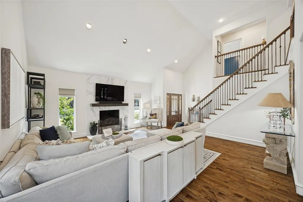 234 Woodcrest Drive