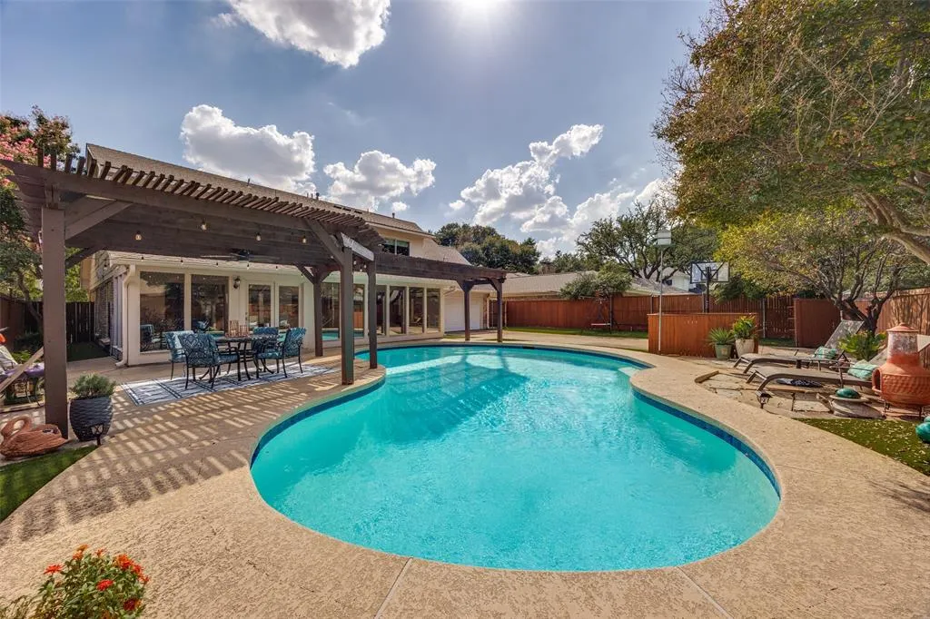 234 Woodcrest Drive