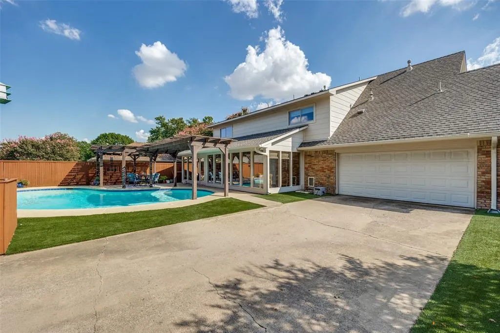 234 Woodcrest Drive