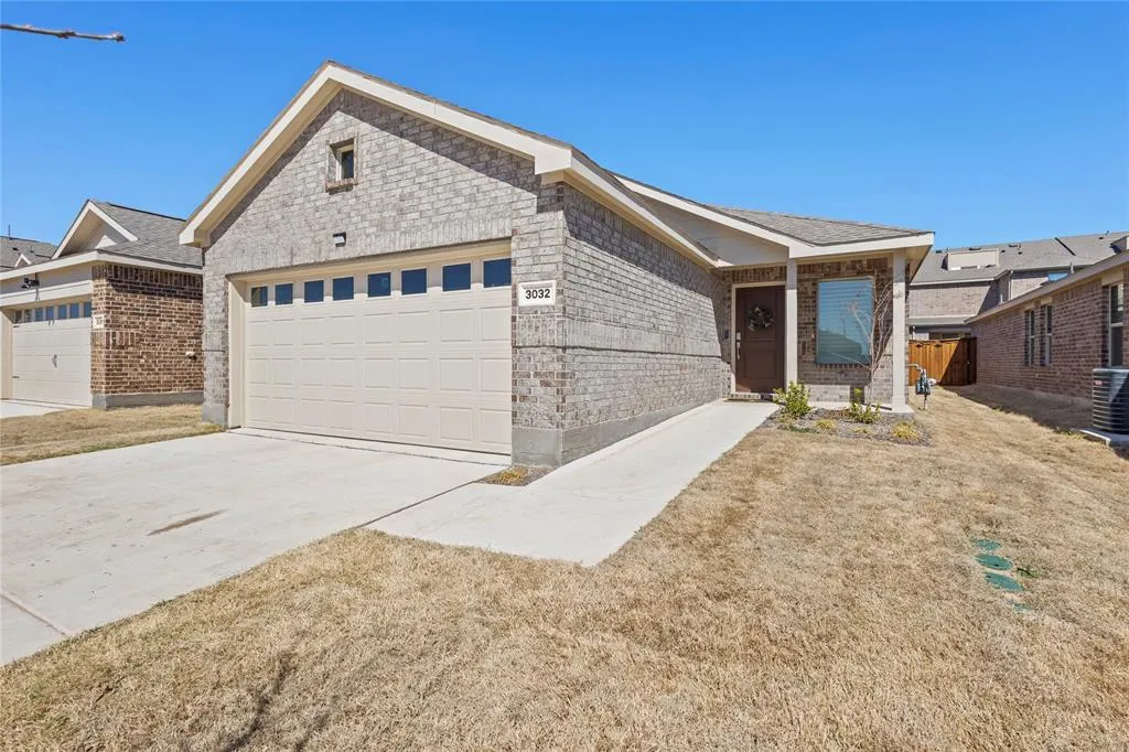 3032 Ashbrook Lane