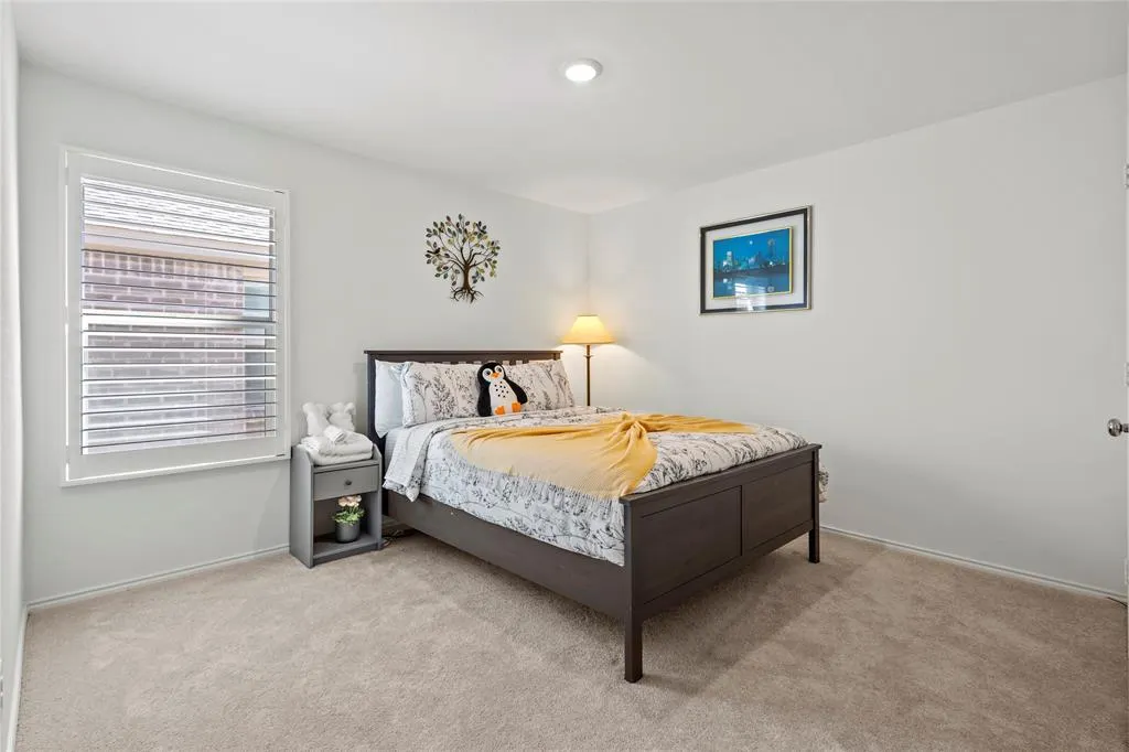 3032 Ashbrook Lane
