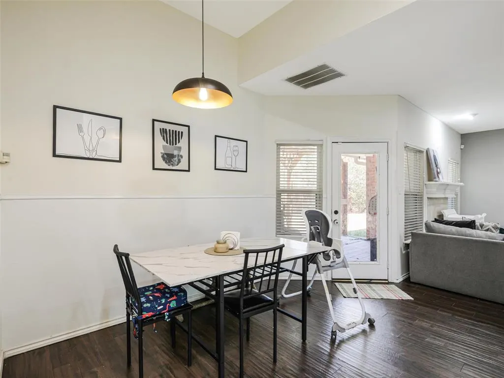 1206 Bel Air Drive