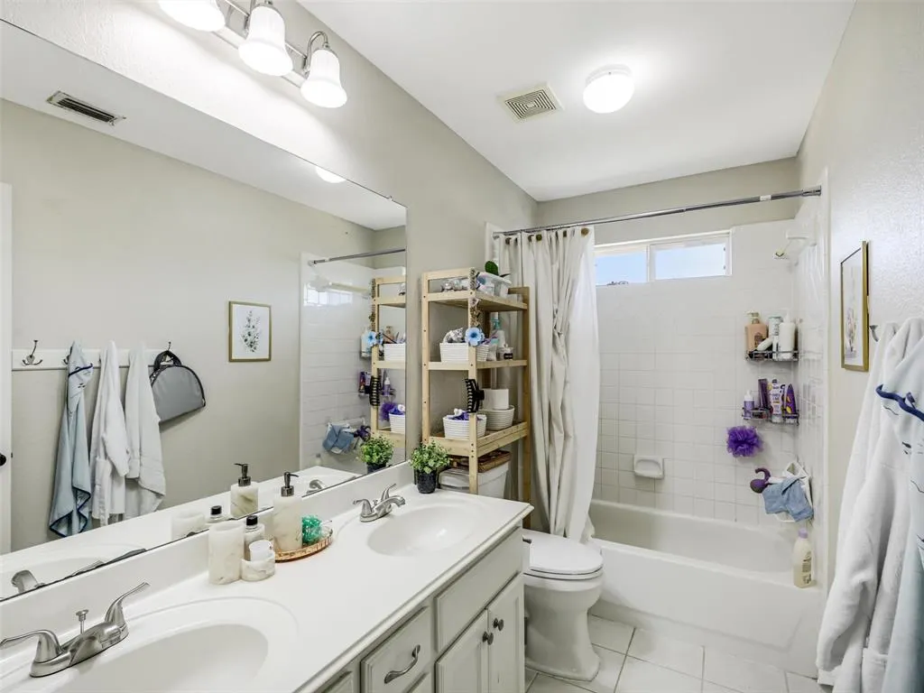 1206 Bel Air Drive