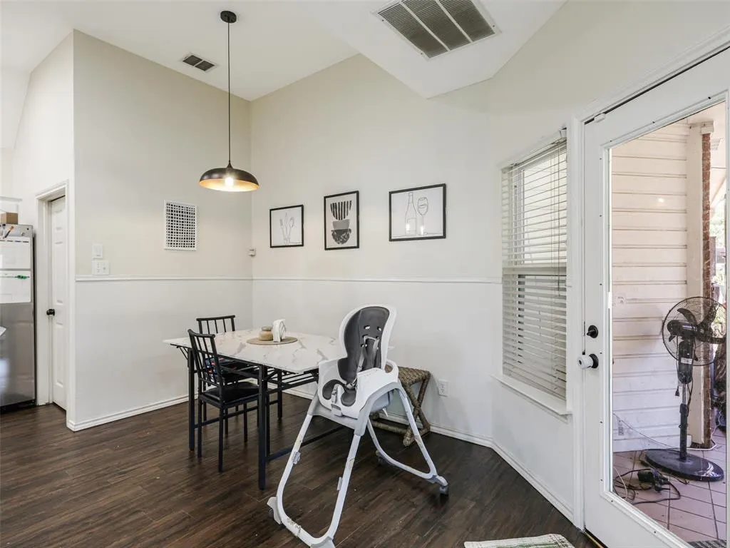 1206 Bel Air Drive