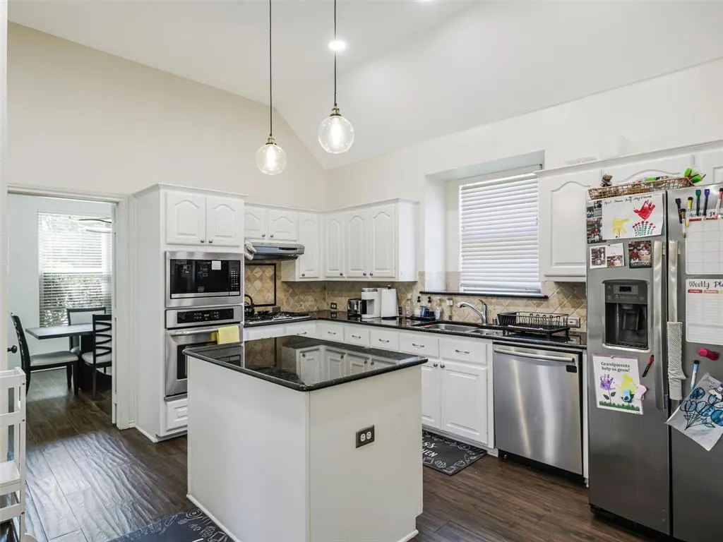 1206 Bel Air Drive