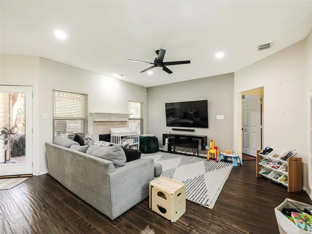 1206 Bel Air Drive