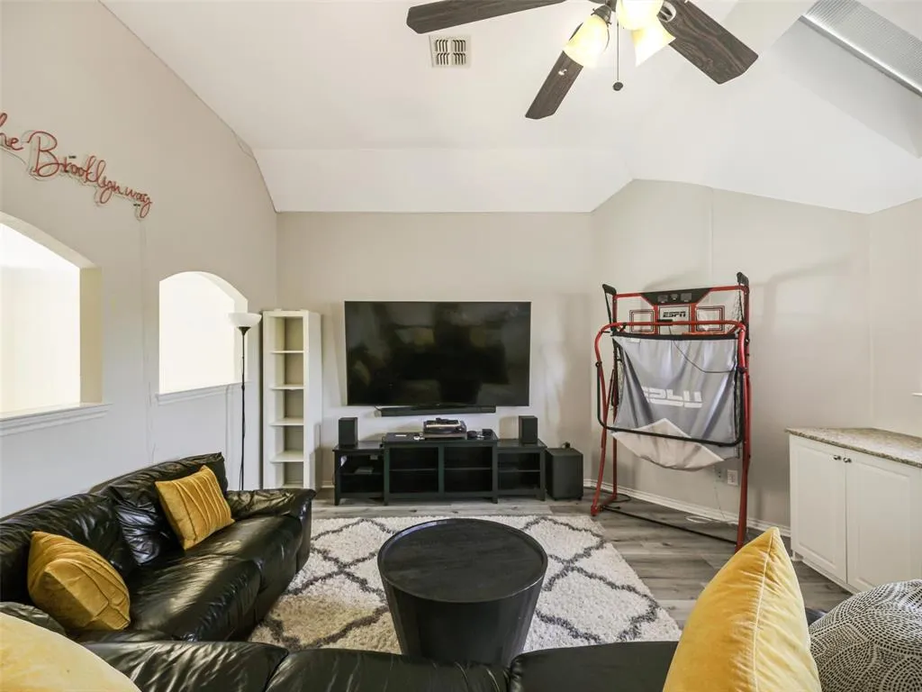 1206 Bel Air Drive