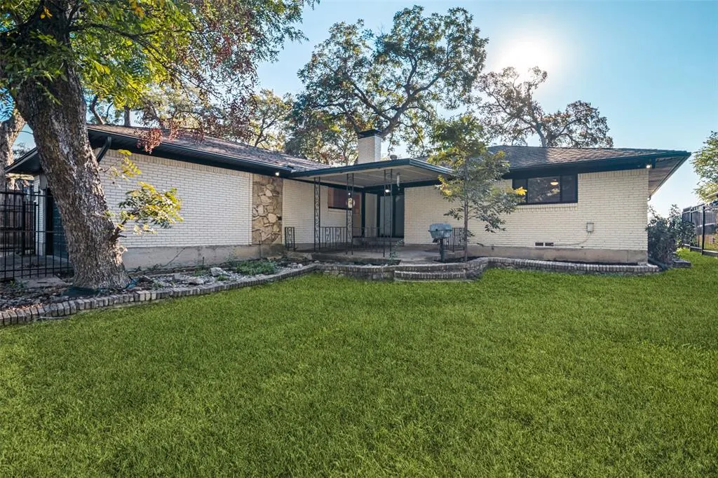 5021 Ashbrook Road