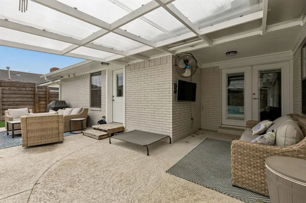 304 Meadowlark Drive