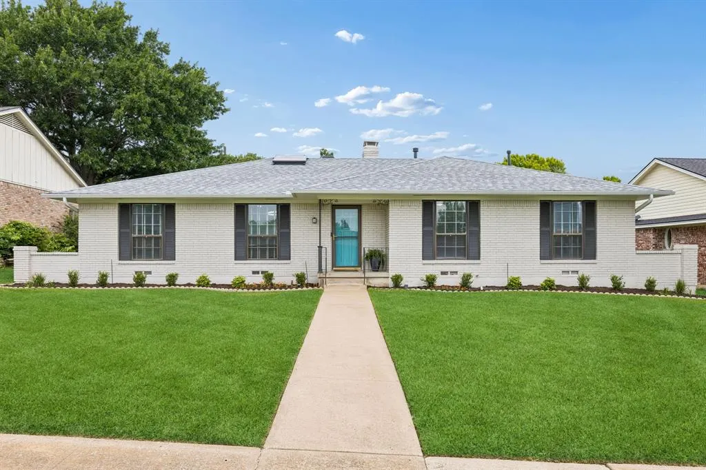 304 Meadowlark Drive
