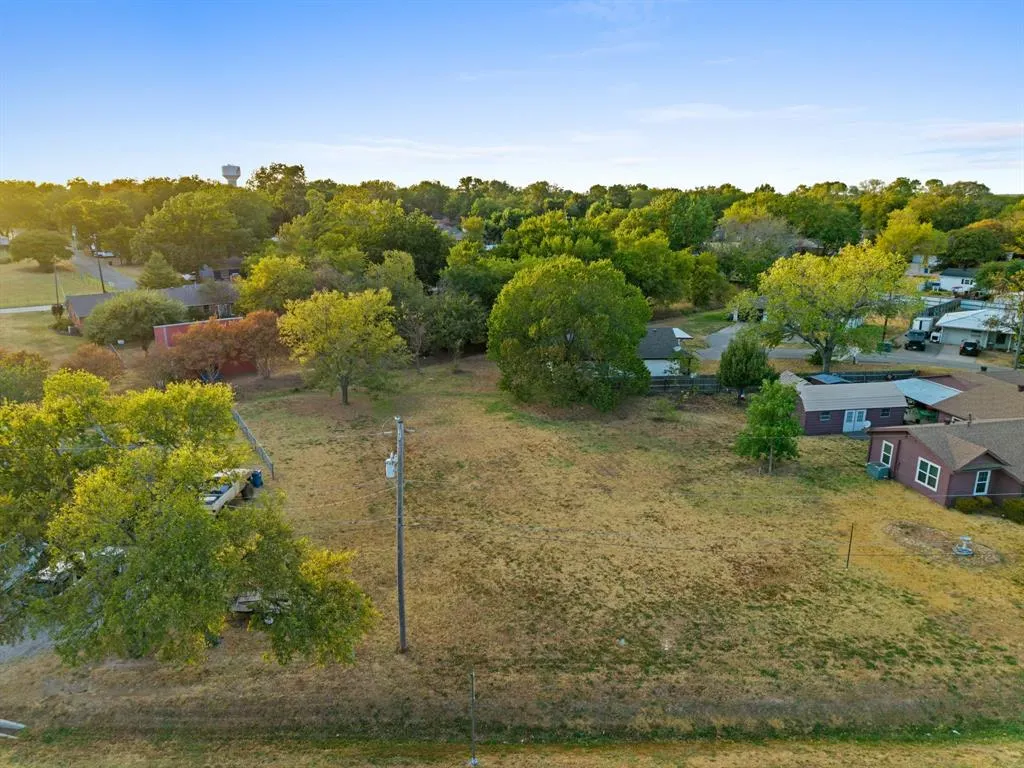 309 W Sherman Drive