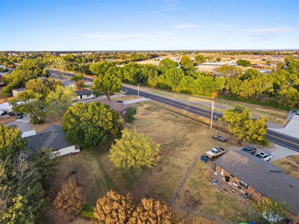 309 W Sherman Drive
