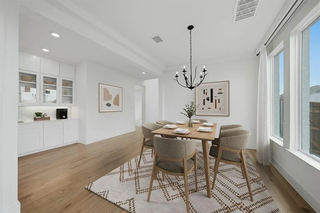 3400 Poppy Place