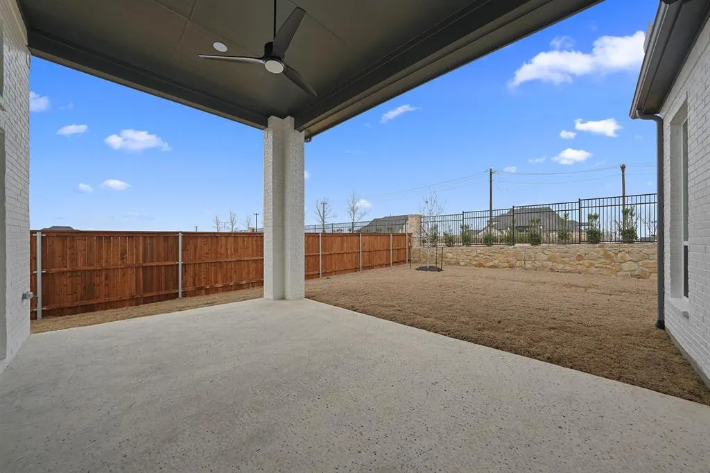 3400 Poppy Place