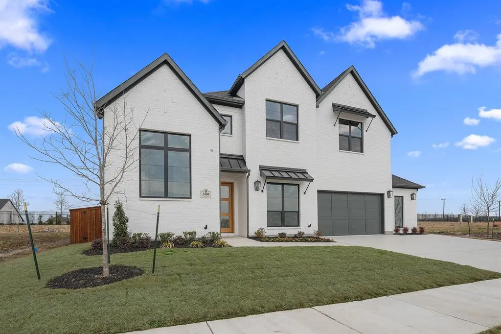 3400 Poppy Place