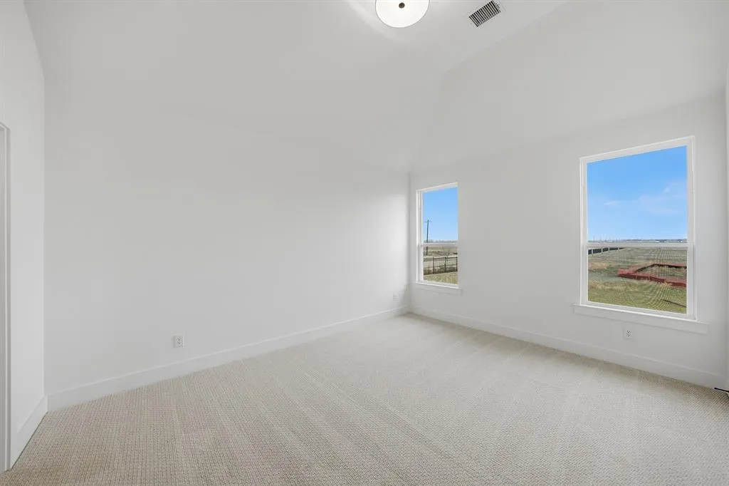 3400 Poppy Place