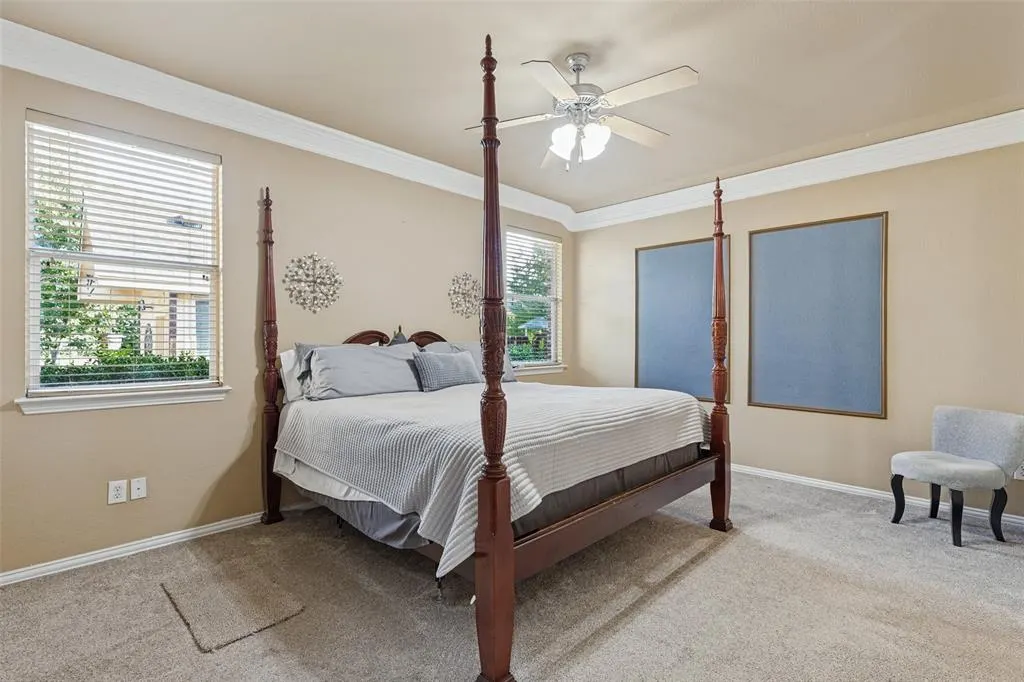 2322 Luscombe Lane